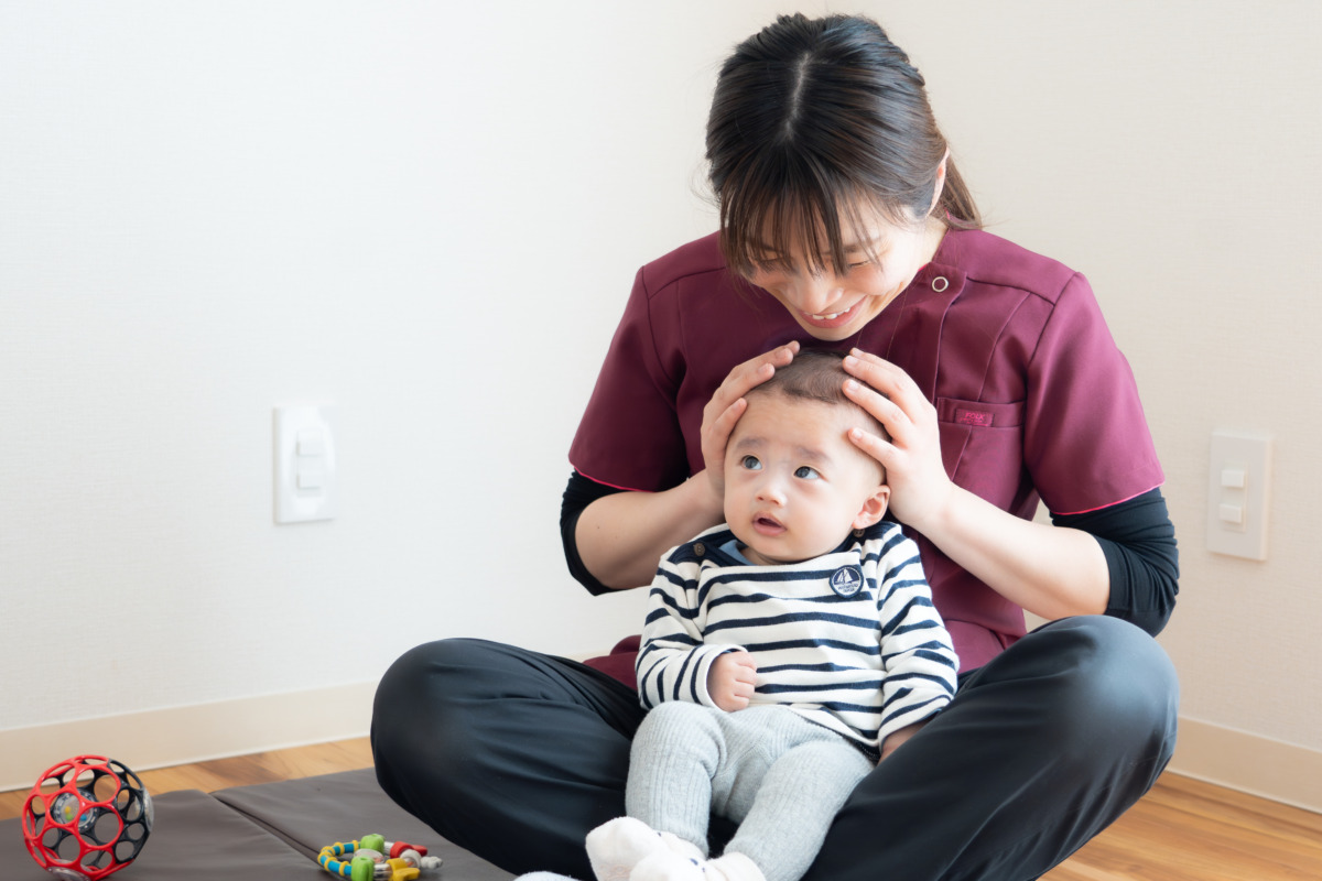 優しい施術の様子